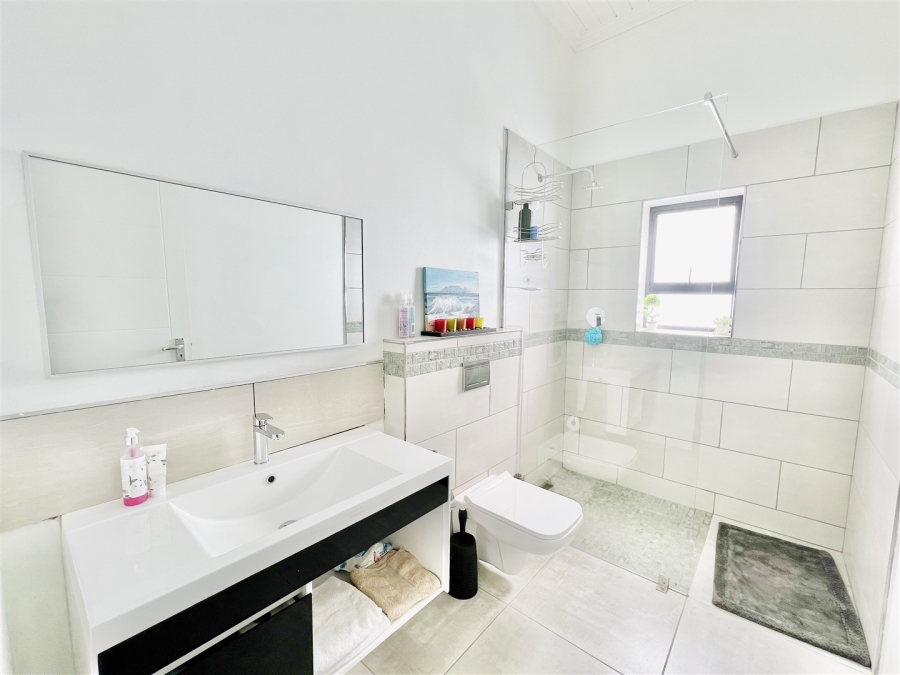 4 Bedroom Property for Sale in Mount Royal Golf Estate Western Cape